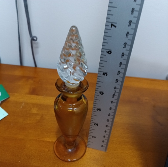 Vintage Amber Glass Perfume Bottle 7 inches Tall - Picture 4 of 4